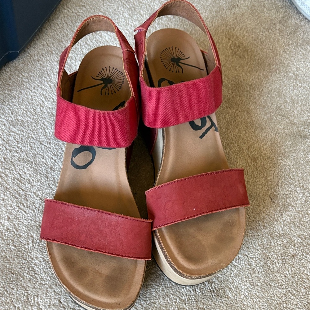 OTBT Red Sandals